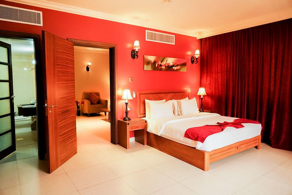 La Rosa Hotel By Brother International Mascate Extérieur photo